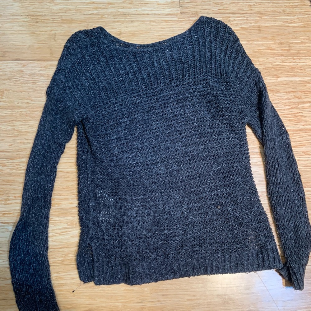 gray knit sweater